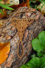 Load image into Gallery viewer, Adustable Macrame Slave Bracelet in Various Colours and Designs
