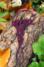 Load image into Gallery viewer, Adustable Macrame Slave Bracelet in Various Colours and Designs
