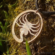 Load image into Gallery viewer, Aliens Face Hugger, Hand Cut Coin.
